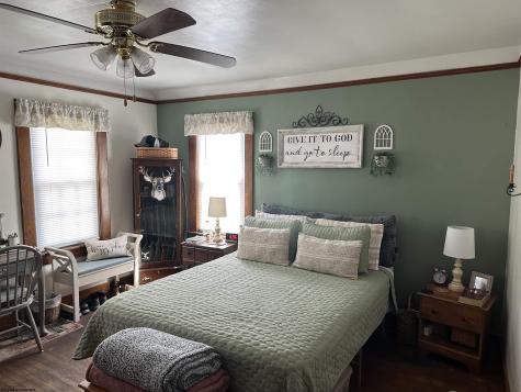 323 Court Avenue Weston WV 26452-000