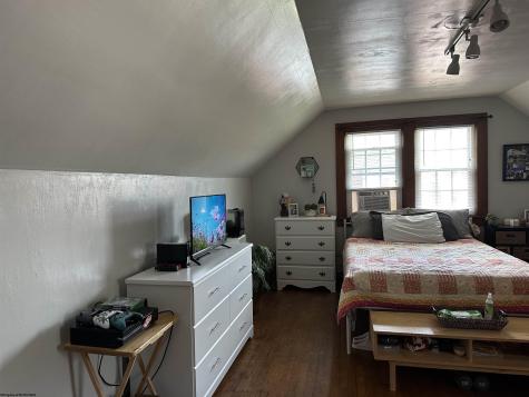 323 Court Avenue Weston WV 26452-000