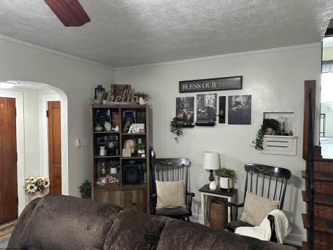 323 Court Avenue Weston WV 26452-000