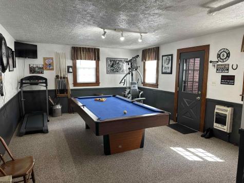 323 Court Avenue Weston WV 26452-000