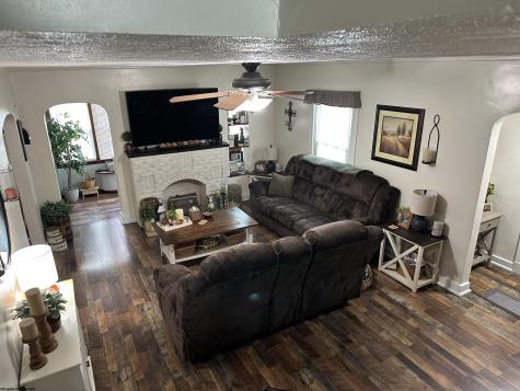 323 Court Avenue Weston WV 26452-000