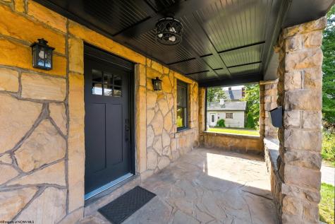 344 Watts Street Morgantown WV 26501