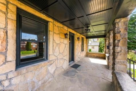 344 Watts Street Morgantown WV 26501