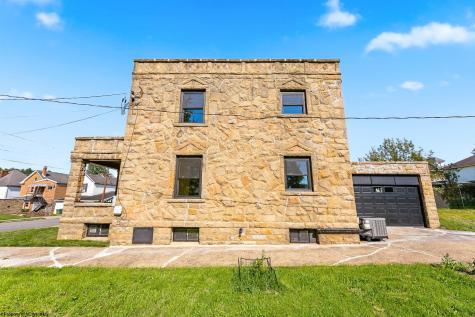 344 Watts Street Morgantown WV 26501