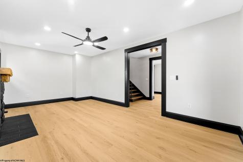 344 Watts Street Morgantown WV 26501