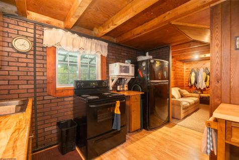 1780 Mount Pisgah Road Elk Garden WV 26717