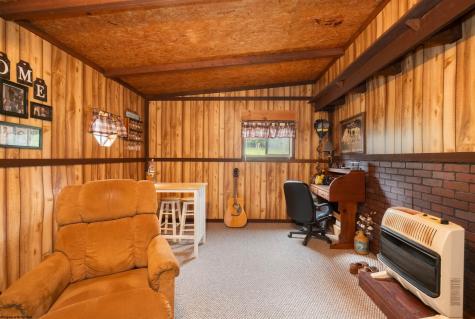 1780 Mount Pisgah Road Elk Garden WV 26717