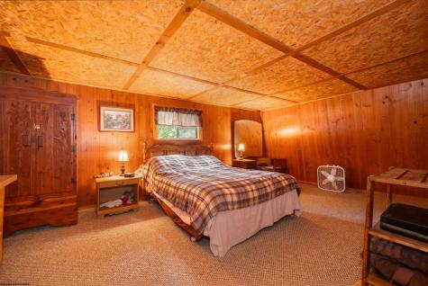 1780 Mount Pisgah Road Elk Garden WV 26717