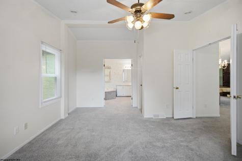 93 Brooke Drive Grafton WV 26354