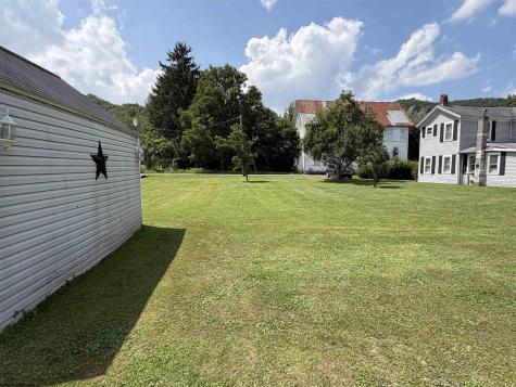 116 Union Street Huttonsville WV 26273
