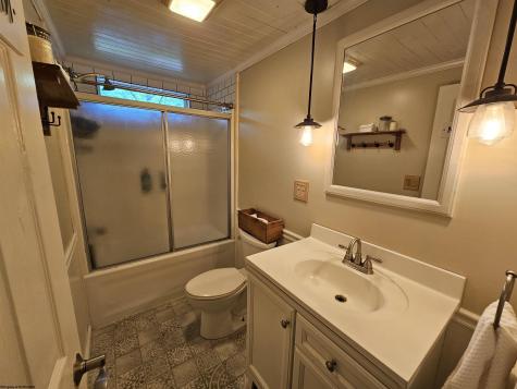 3923 Bear Mountain Road Bridgeport WV 26330