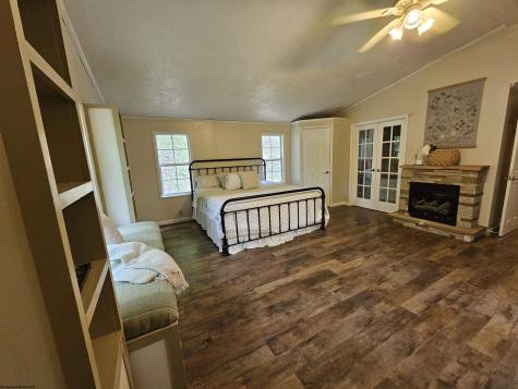 3923 Bear Mountain Road Bridgeport WV 26330