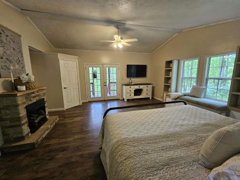 3923 Bear Mountain Road Bridgeport WV 26330