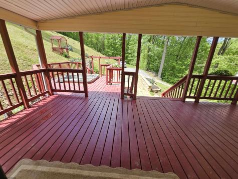 3923 Bear Mountain Road Bridgeport WV 26330