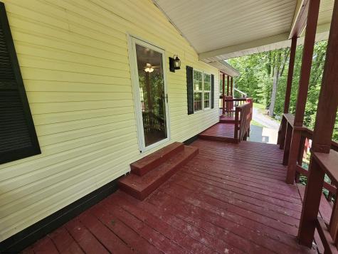 3923 Bear Mountain Road Bridgeport WV 26330