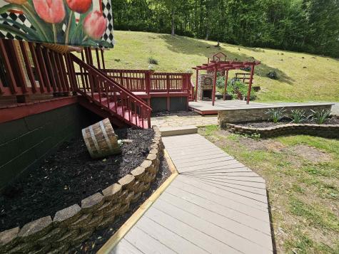3923 Bear Mountain Road Bridgeport WV 26330