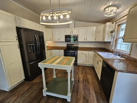 3923 Bear Mountain Road Bridgeport WV 26330