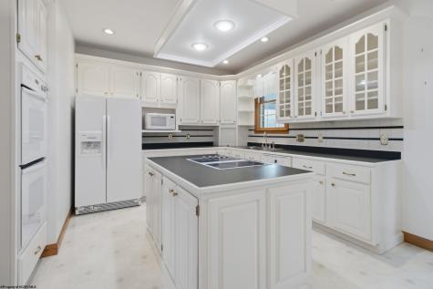 2019 Tanglewood Road Bridgeport WV 26330