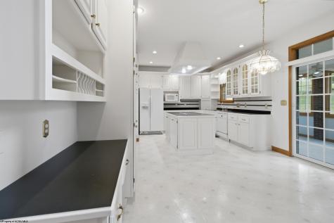 2019 Tanglewood Road Bridgeport WV 26330