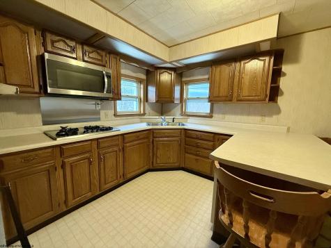 242 Grand Street Grafton WV 26354