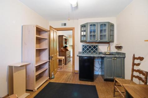 58 Carolina Avenue Salem WV 26426