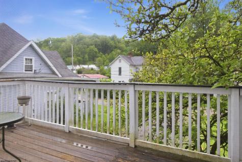 58 Carolina Avenue Salem WV 26426