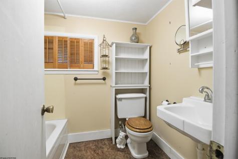 58 Carolina Avenue Salem WV 26426