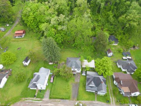 58 Carolina Avenue Salem WV 26426