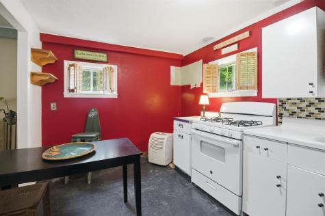 58 Carolina Avenue Salem WV 26426