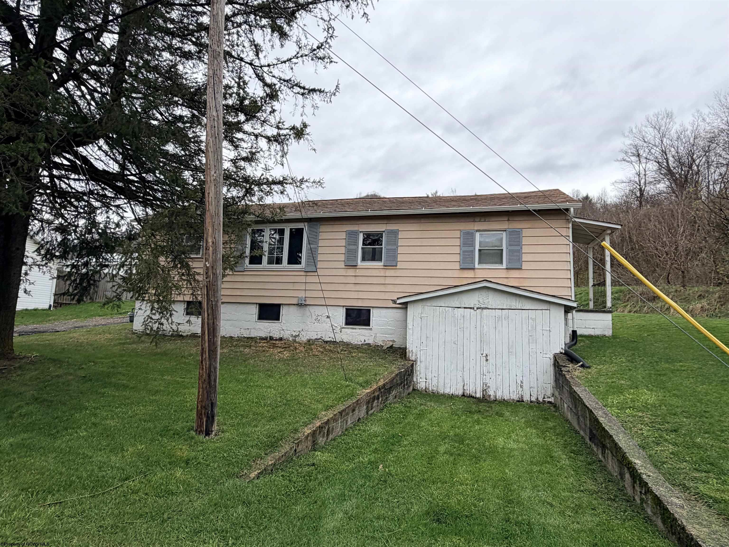 10 Center Street Rowlesburg WV 26425
