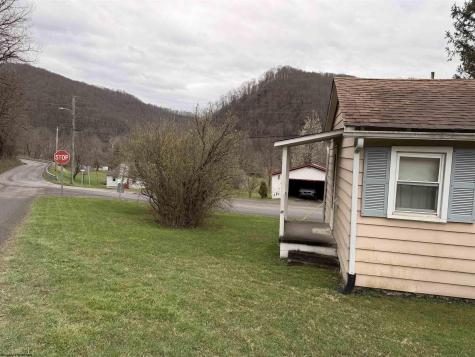 10 Center Street Rowlesburg WV 26425