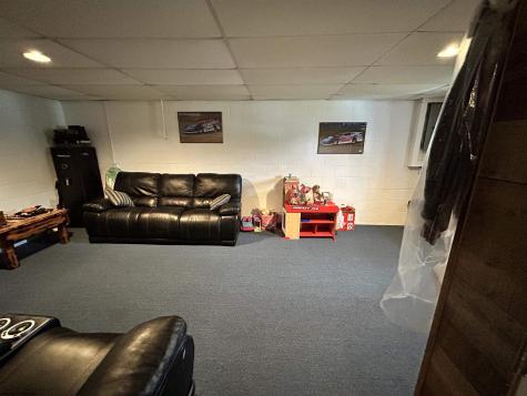 17 Hampton Drive Lost Creek WV 26385