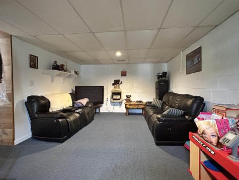 17 Hampton Drive Lost Creek WV 26385