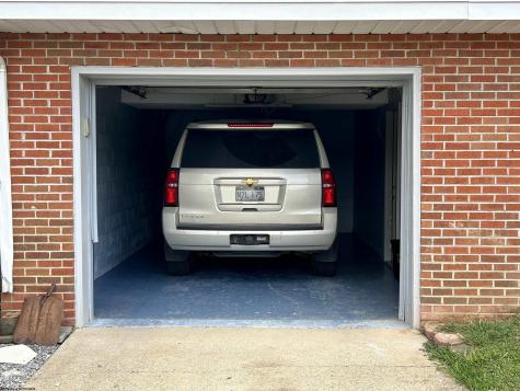 17 Hampton Drive Lost Creek WV 26385