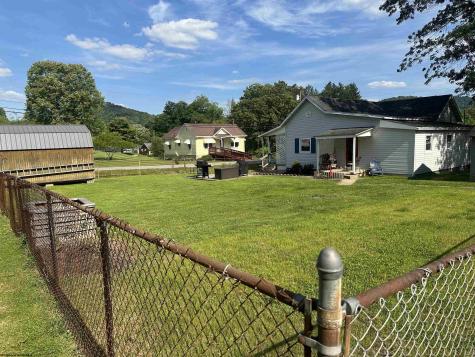 102 3rd Street Enterprise WV 26568