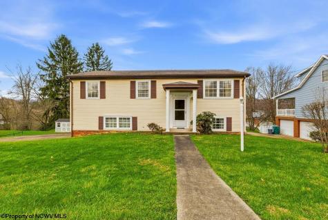 27 Millbrook Road Bridgeport WV 26330