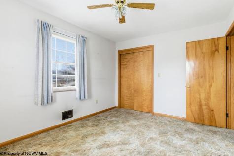 27 Millbrook Road Bridgeport WV 26330