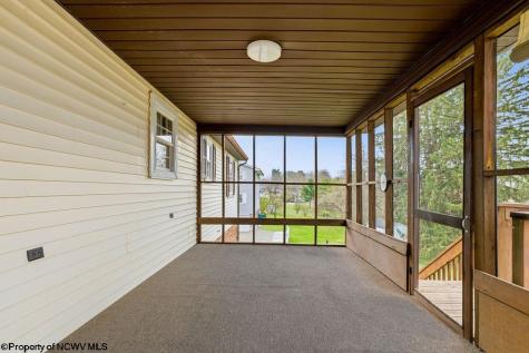 27 Millbrook Road Bridgeport WV 26330