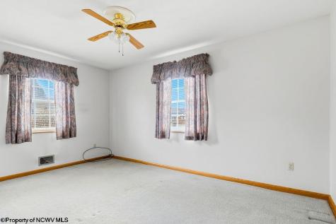 27 Millbrook Road Bridgeport WV 26330