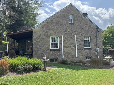 1378 Locust Avenue Fairmont WV 26554
