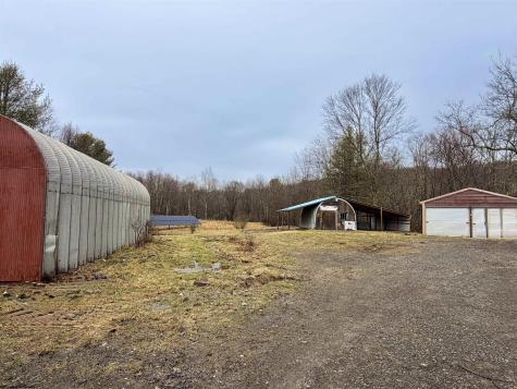 200 Beavertail Drive Bruceton Mills WV 26525