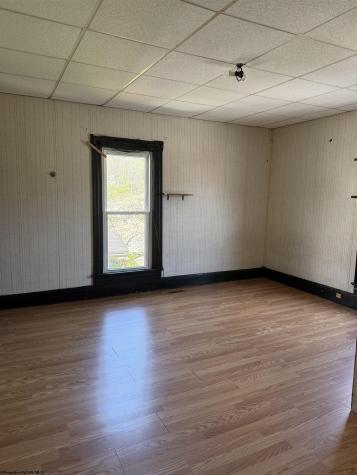 53 Rebecca Street Shinnston WV 26431
