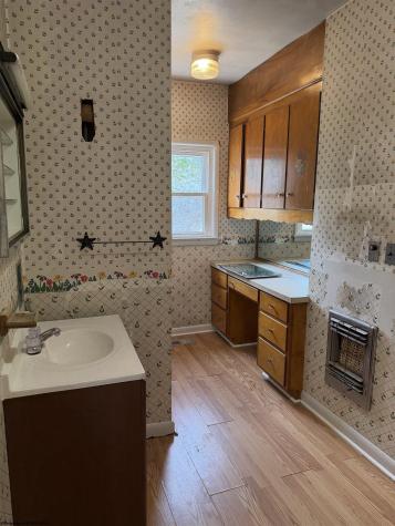 53 Rebecca Street Shinnston WV 26431
