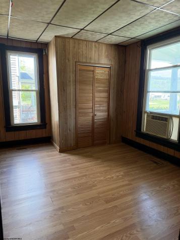 53 Rebecca Street Shinnston WV 26431