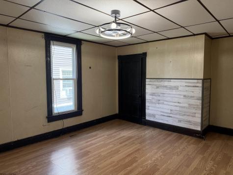 53 Rebecca Street Shinnston WV 26431