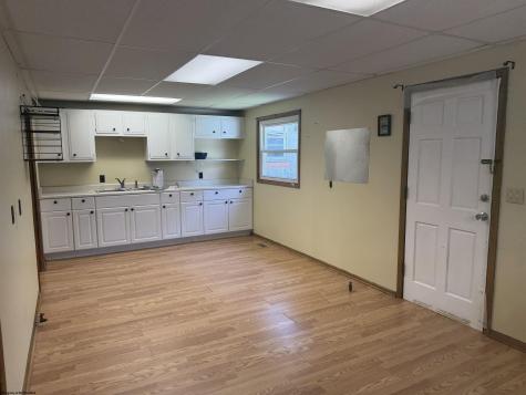 53 Rebecca Street Shinnston WV 26431
