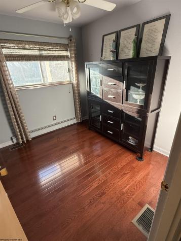 1133 Village Way Fairmont WV 26554