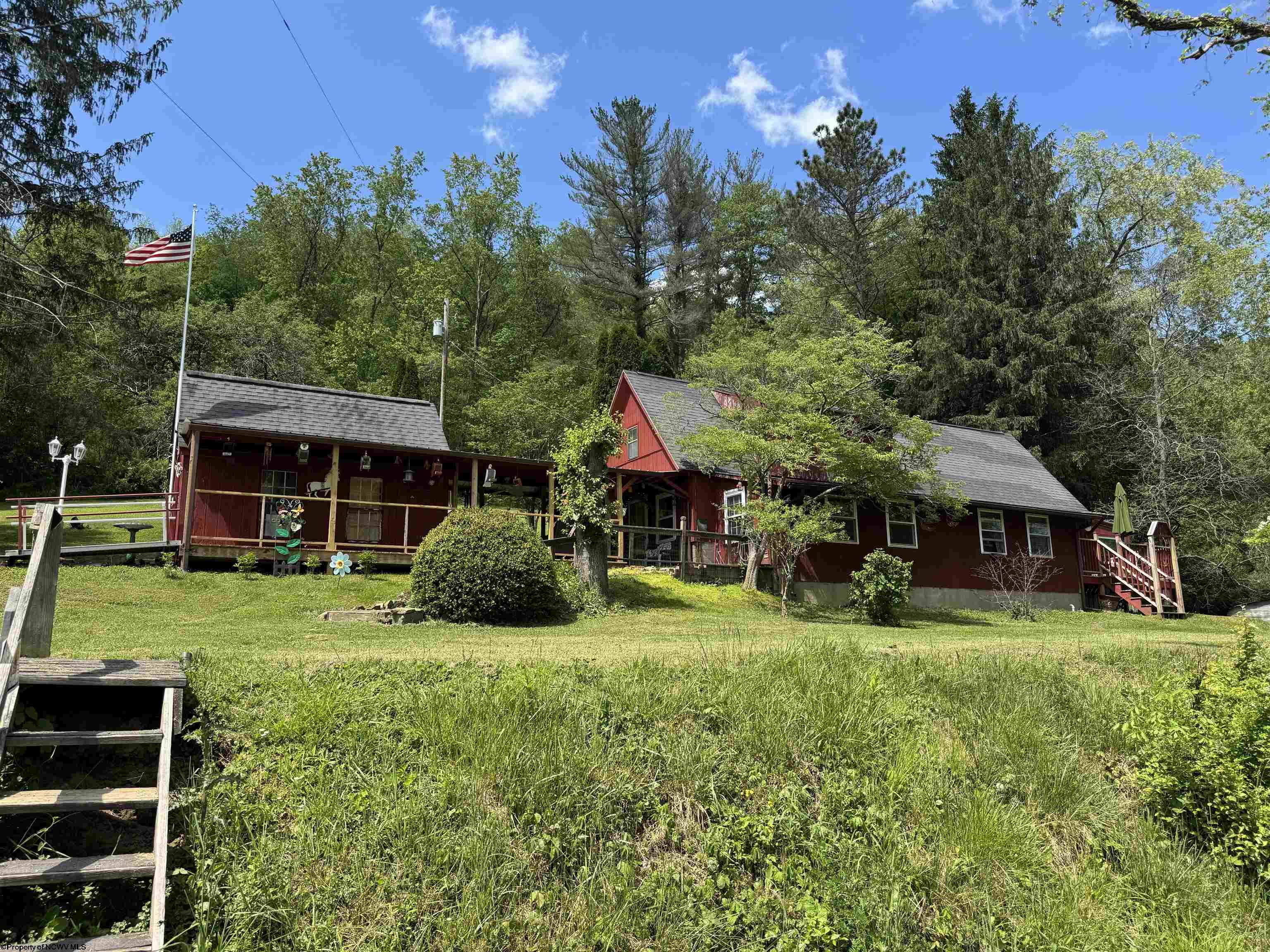 806 Indian Run Road Salem WV 26426-8582