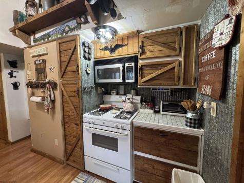 806 Indian Run Road Salem WV 26426-8582