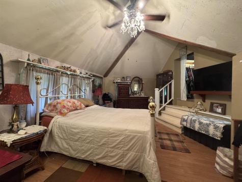 806 Indian Run Road Salem WV 26426-8582